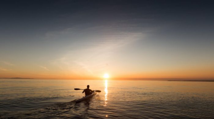 Why Is It Challenging To Kayak Across The Pacific Ocean